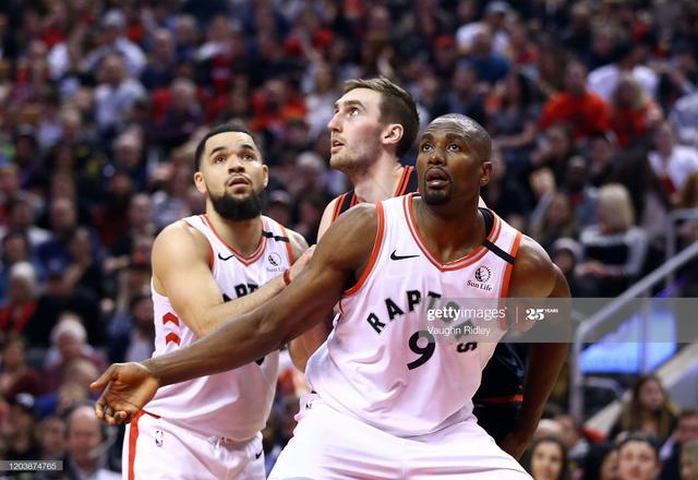 相距甚远 相距甚远