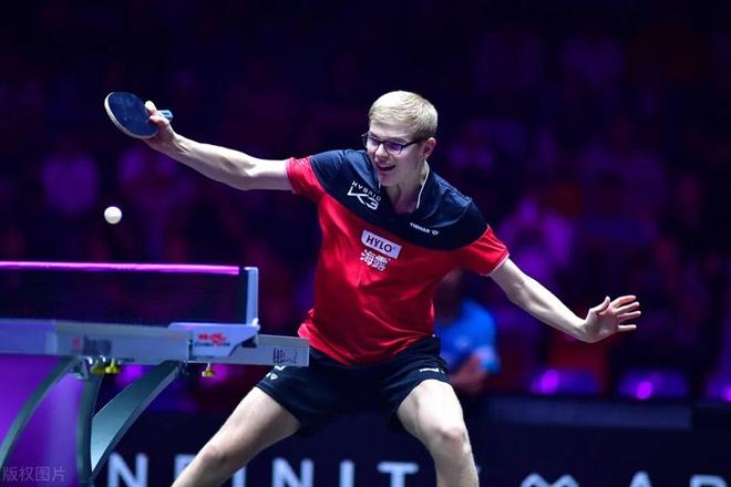 达对菲尔 达对菲尔